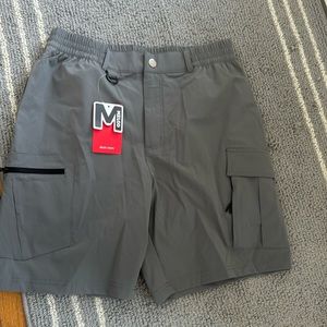Men’s hiking cargo shorts in grey . Brand new